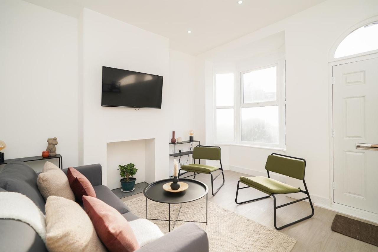 Charlotte House, Entire Private House, Close To City Centre, Wifi Sheffield Kültér fotó